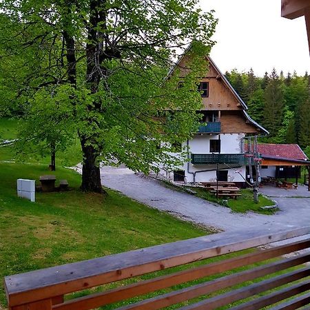 Planinski Dom Na Travni Gori Sodrazica Exteriör bild