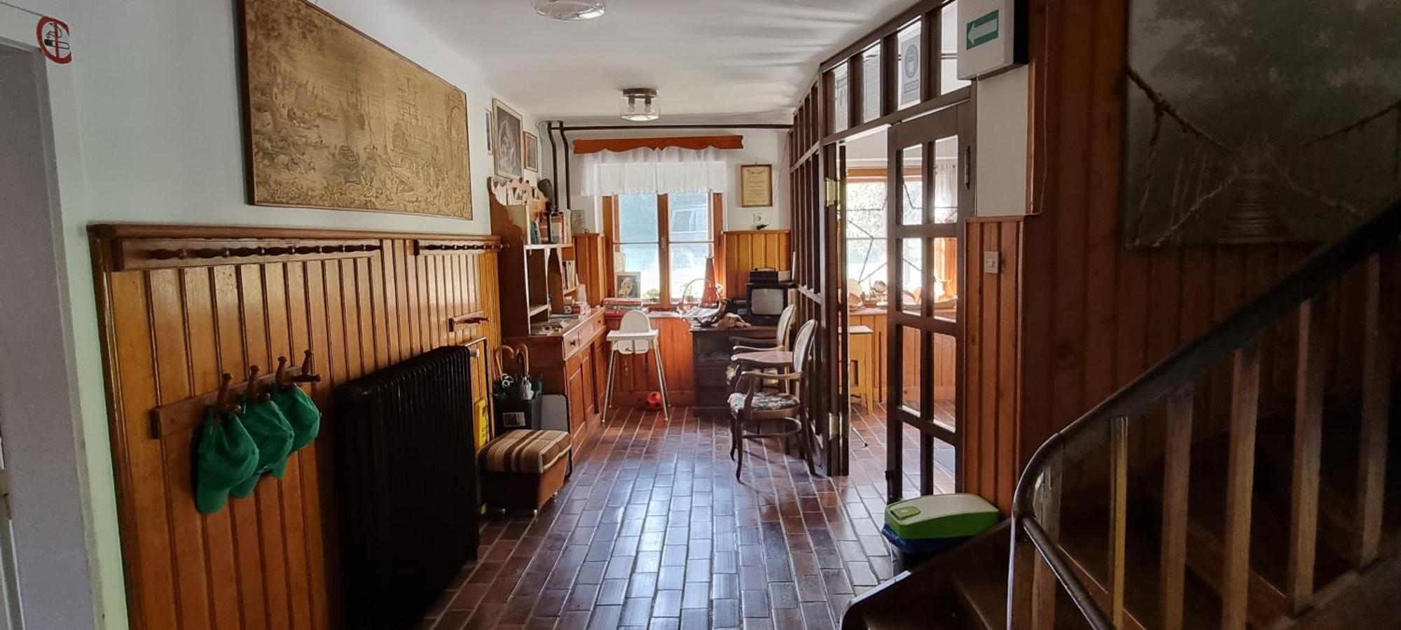Planinski Dom Na Travni Gori Sodrazica Exteriör bild