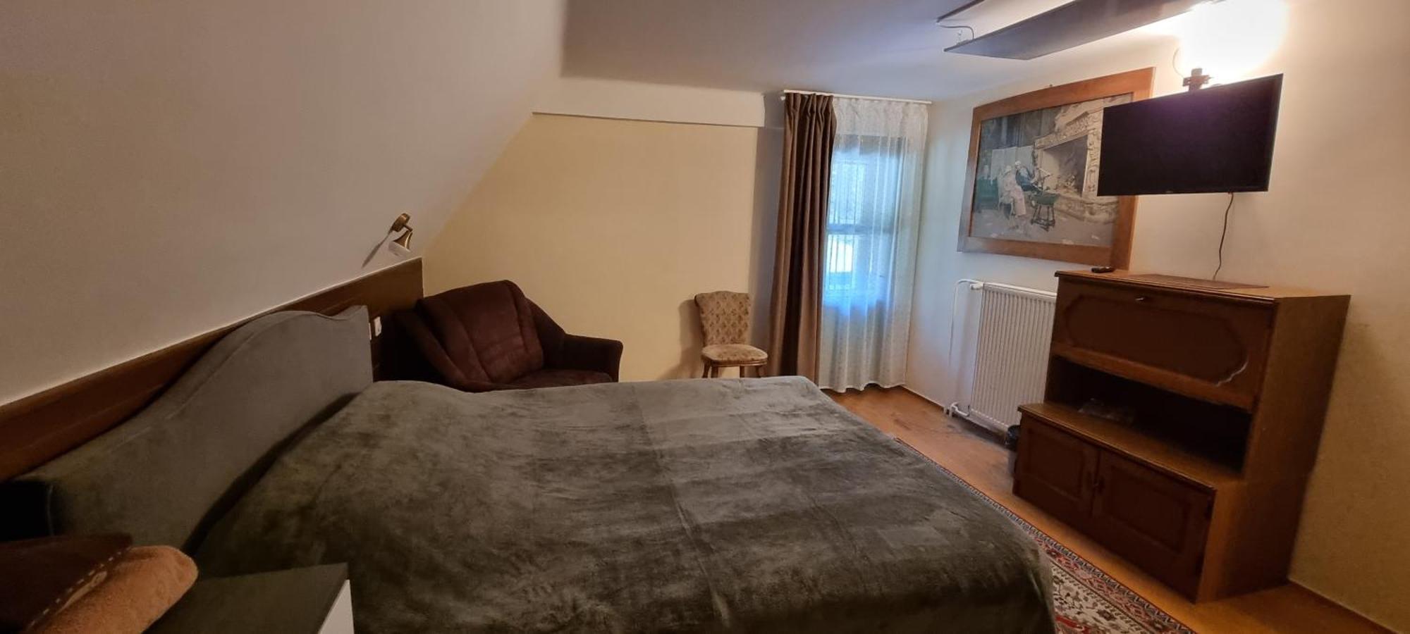 Planinski Dom Na Travni Gori Sodrazica Exteriör bild