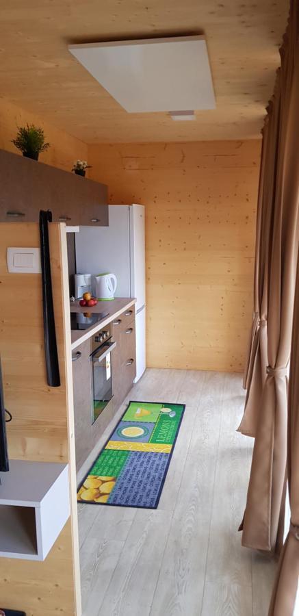 Planinski Dom Na Travni Gori Sodrazica Exteriör bild